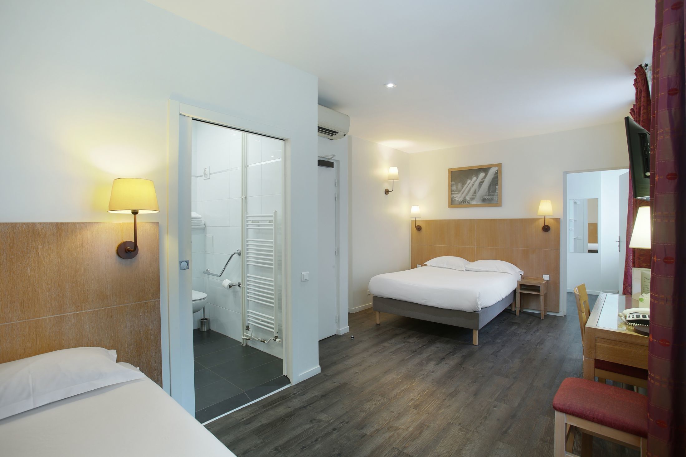 Hotel Gabriel Paris Issy - Triple Room